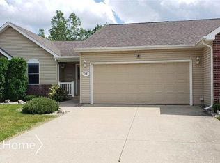 7122 Rosewood Dr, Flushing, MI 48433