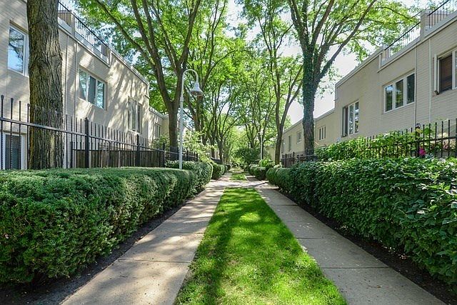1st image of 1075 S Park Ter #208