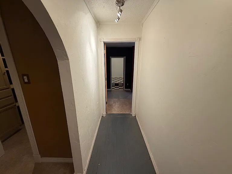 3408 Upland Ave — Photo 18