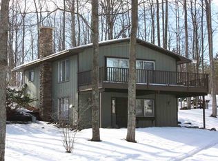 6905 E Forest Hill Dr, Ellsworth, MI 49729