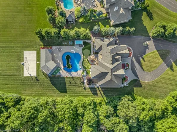 3122 Cedar Springs Rd, Burlington, ON L7P 0P7