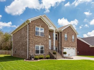164 London Sq, Mount Washington, KY 40047