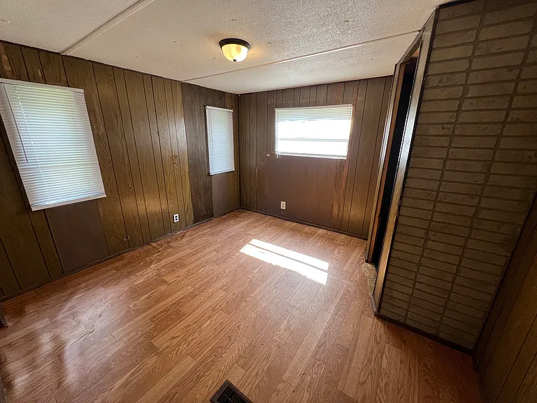 108 J Cobb Dr — Photo 7