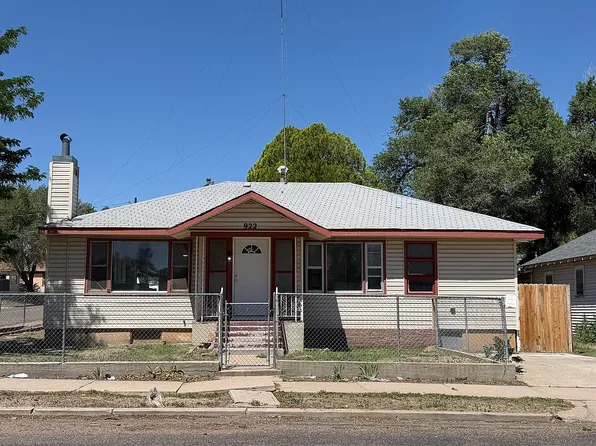 922 Grace Ave, La Junta, CO 81050