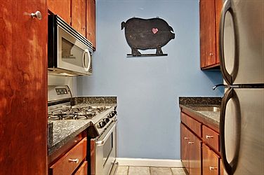 4th image of 445 E 86th St APT 6J