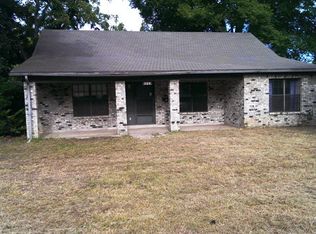 809 N 4th Ave, Teague, TX 75860