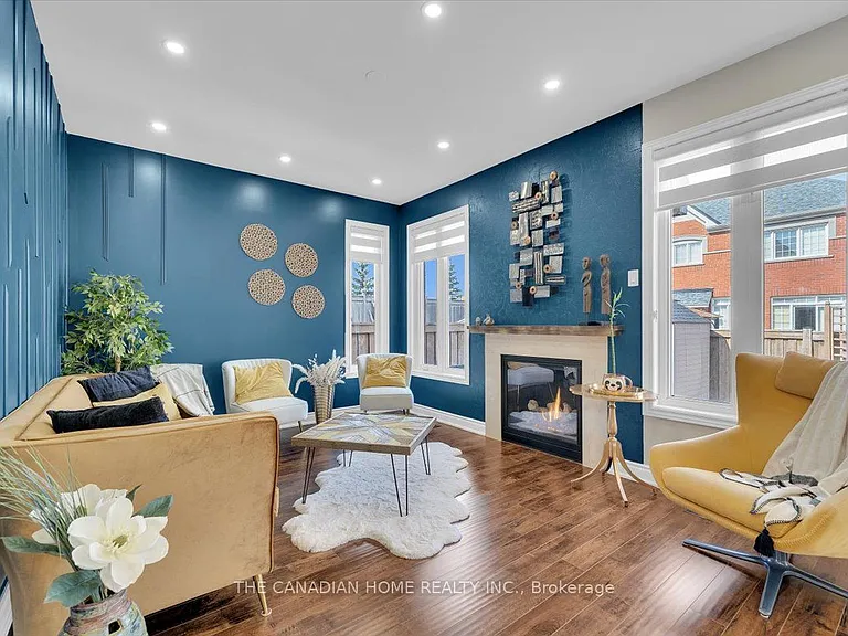 33 Denali Cres — Photo 21