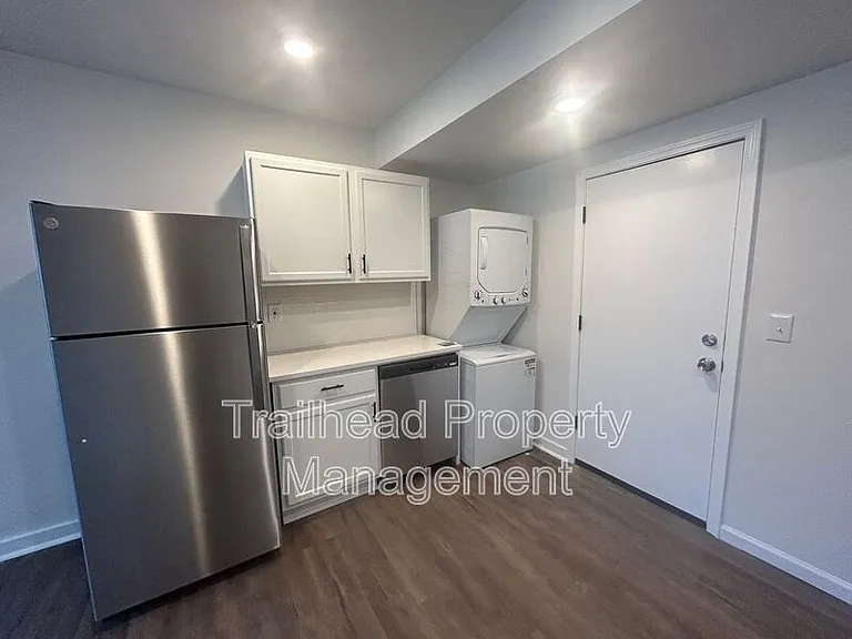 6417 Brookside Rd #1N — Photo 2