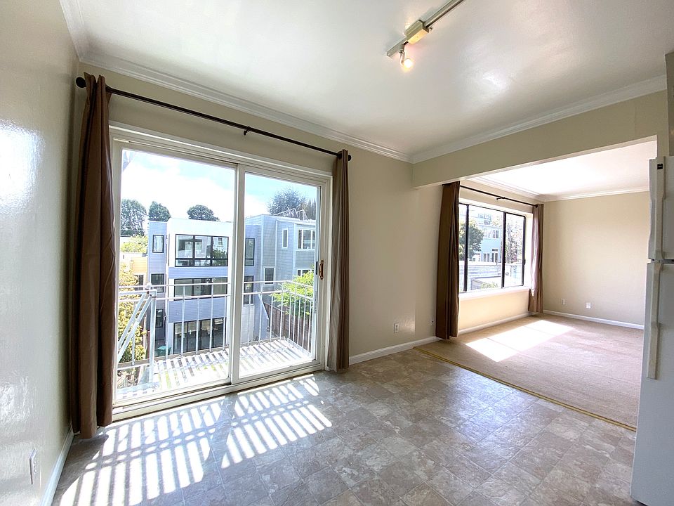 1st image of 135 Clipper St #9