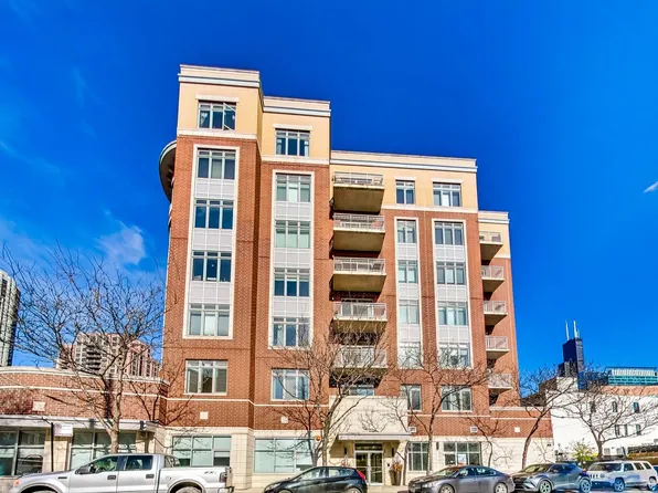 657 W Fulton St Unit 210, Chicago, IL 60661