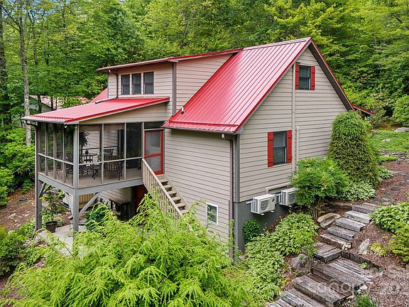 3rd image of 7710 Parks Mountain Dr