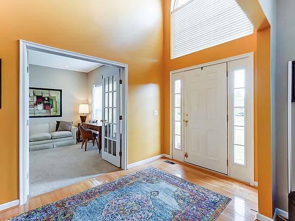 2nd image of 4365 Meadowbrook Ln