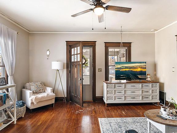 5th image of 820 Ransom Street