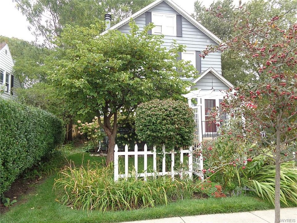 1st image of 79 Canton St