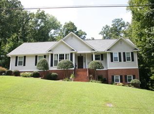 1951 Laura Dr, Southside, AL 35907