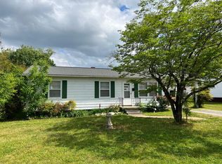 1319 5th St, Altavista, VA 24517