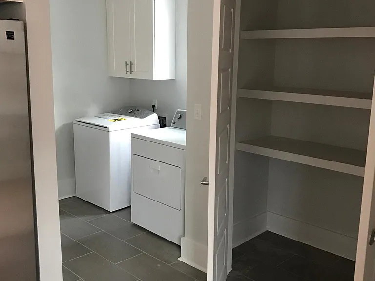 27 Race St #B — Photo 12