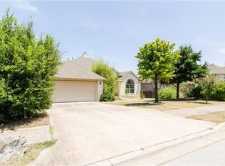 915 Annadale Dr, Cedar Park, TX 78613