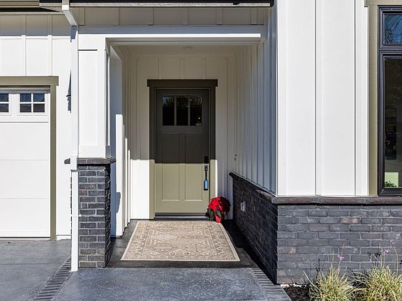 4th image of 5905 Mountain Hawk Drive