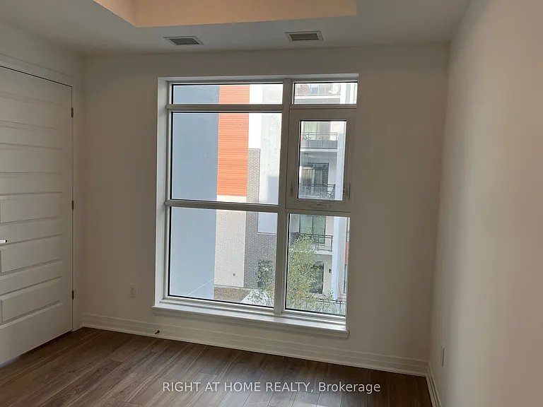 480 Gordon Krantz Ave #318 — Photo 9