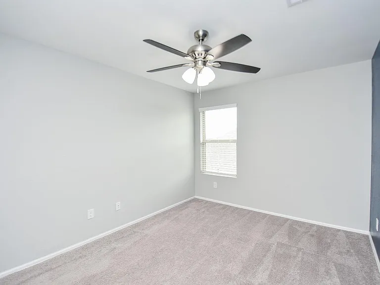 22707 Bolanzo Ln — Photo 22