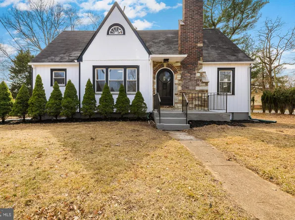 117 Green Ln, Ewing, NJ 08638