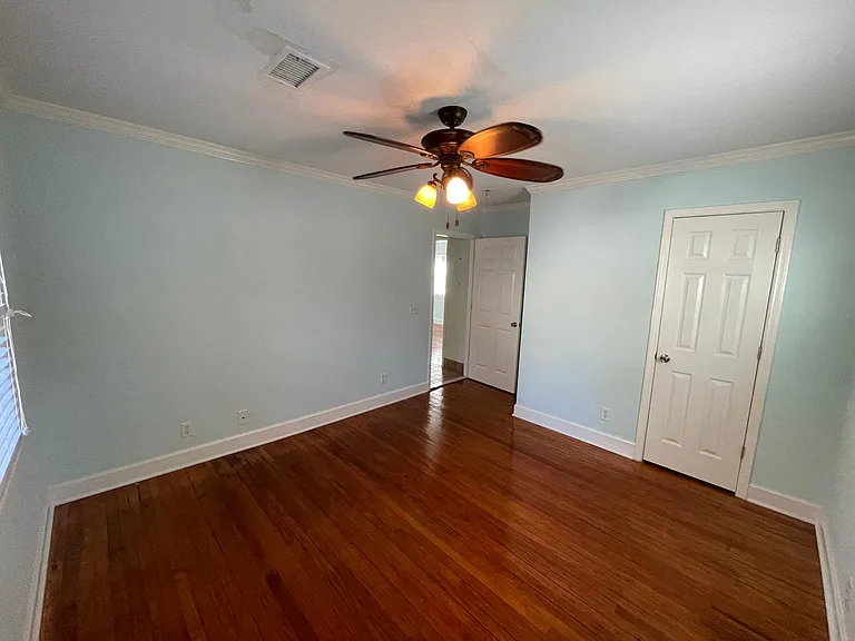 4317 Old Park Rd — Photo 13