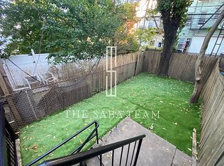 209 24th St FLOOR 1, Brooklyn, NY 11232