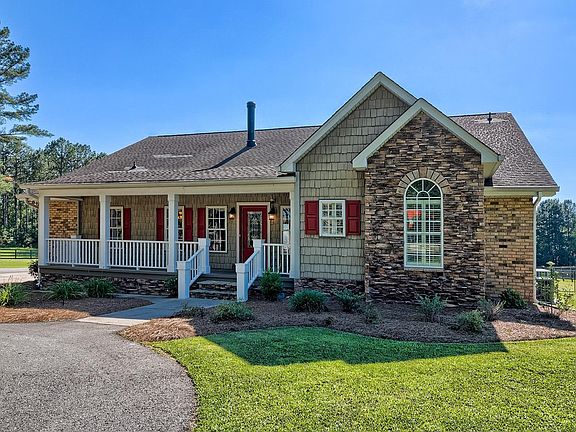 3rd image of 307 Old Bush River Rd