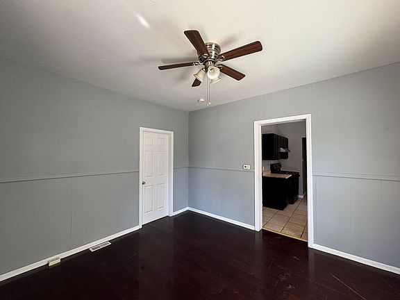 2nd image of 439 N Forest Ave