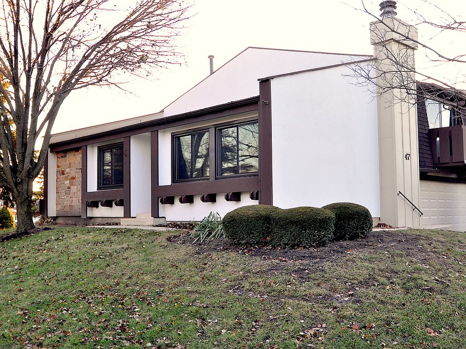 1st image of 47 Elmwood Ct