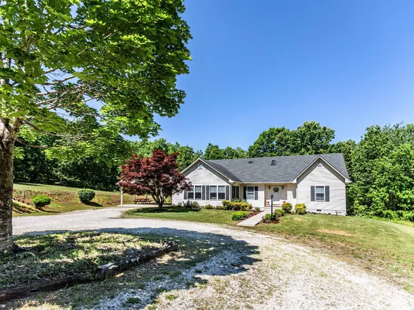 119 S Fork Rd, Appomattox, VA 24522