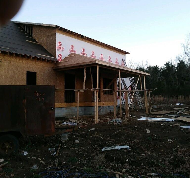 2nd image of 2072 Carpenter Bridge Rd