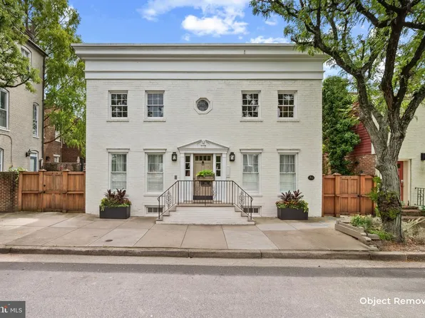 810 Queen St, Alexandria, VA 22314