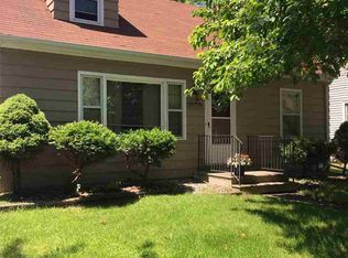 1807 N Charlotte St, Appleton, WI 54911