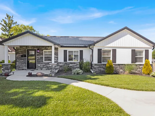 212 Blair Ave, Bellefontaine, OH 43311