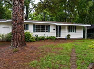 3122 Oak Forest Dr, Jackson, MS 39212