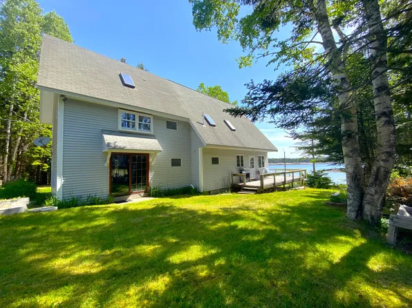 183 Lighthouse Point Road, Gouldsboro, ME 04669
