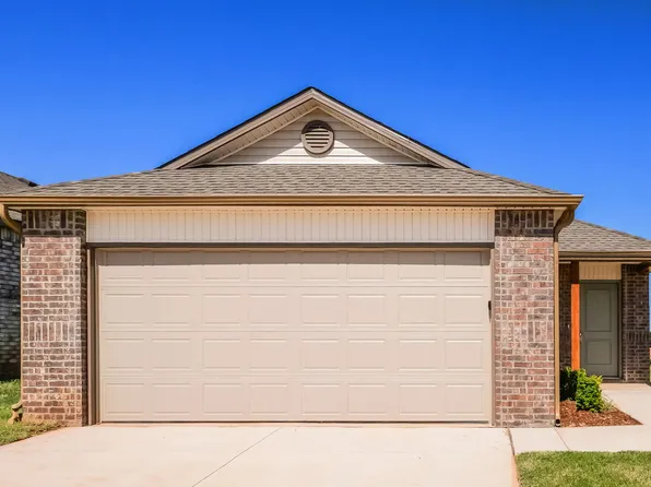 10061 Blackjack Rd, Yukon, OK