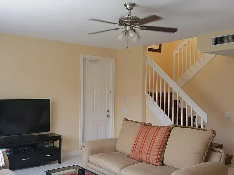 5388 Eliseo St — Photo 30