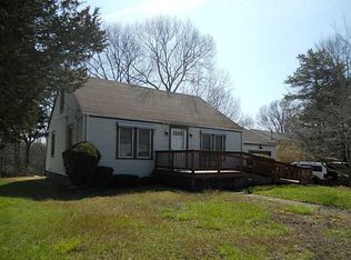 207 Old County Rd, Smithfield, RI 02917