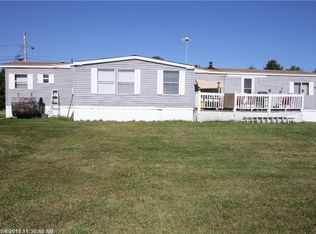 17 Marie Cir, Sabattus, ME 04280