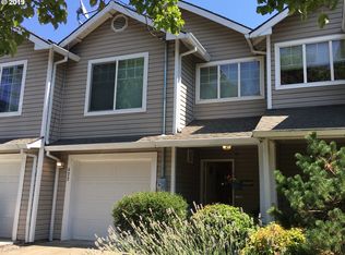 422 NE 94th Ave, Portland, OR 97220