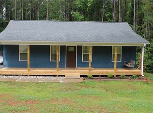 115 Hillcrest Ct, Walhalla, SC 29691