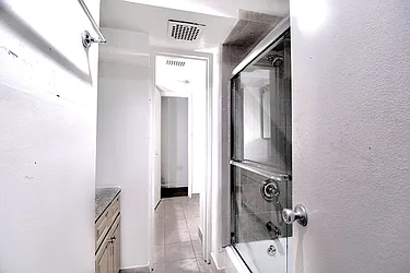 Rented by Urbane Brokerage