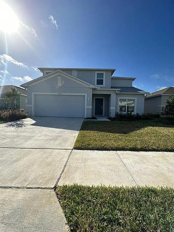 5 bed, 3.0 bath, 2371 sqft, $3,200 — Photo 2