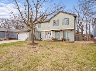304 Patricia Ln, Bartlett, IL