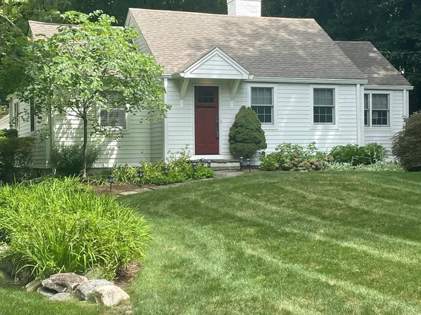 1 Cedar Tree Lane, Stamford, CT 06903