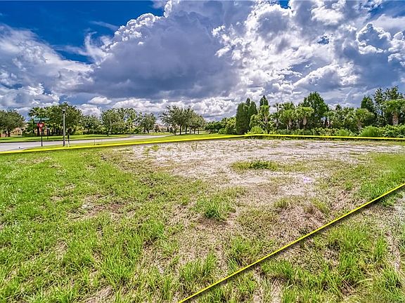 3rd image of 1940 Grasslands Blvd