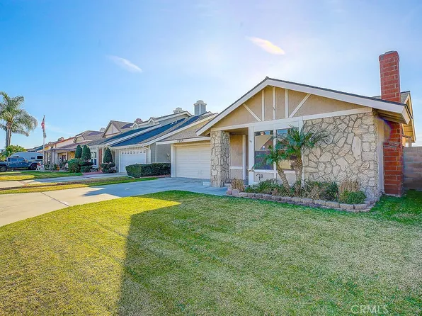 2544 E Lark Ellen Ln, Anaheim, CA 92806